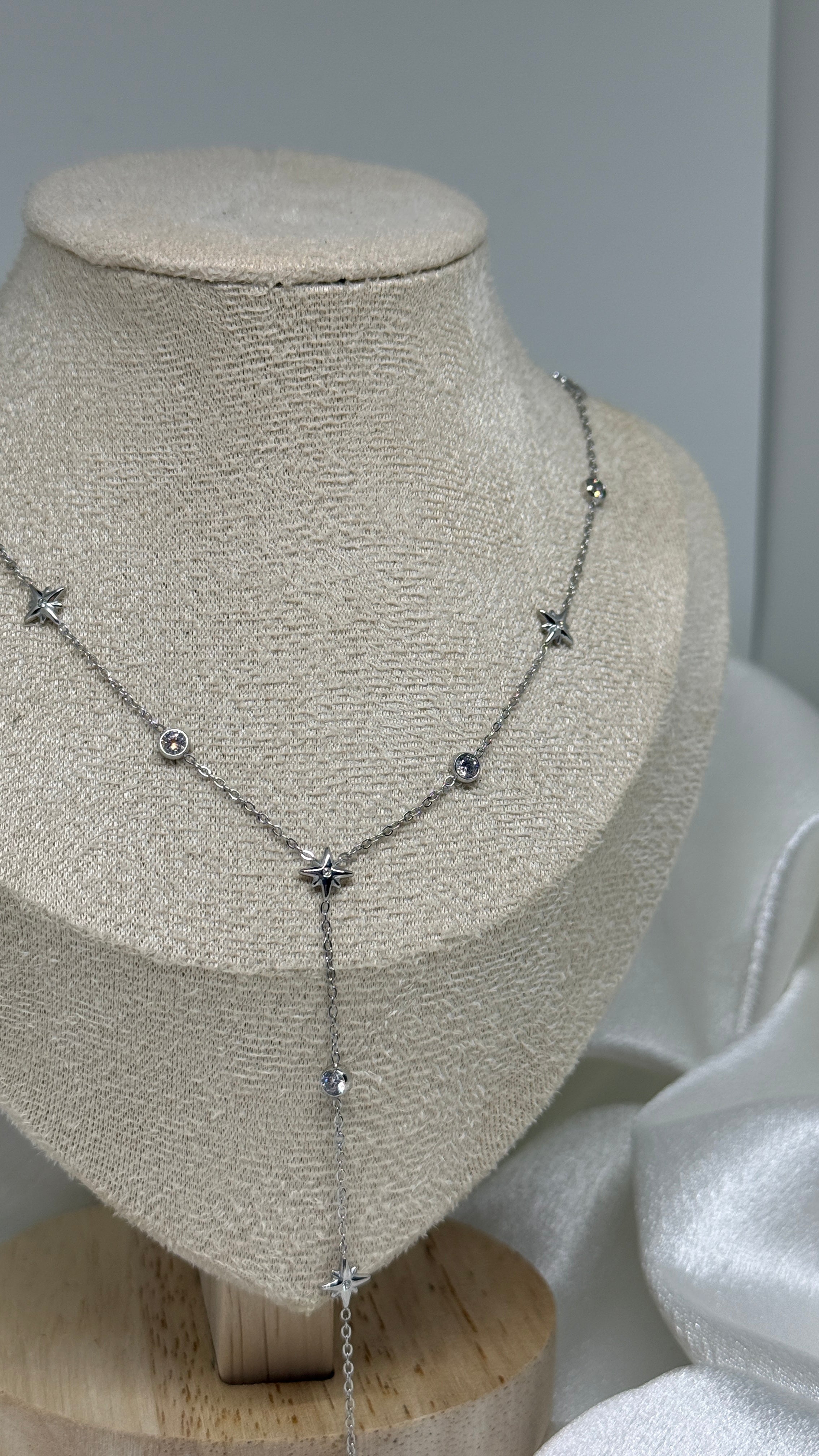 collier Assia