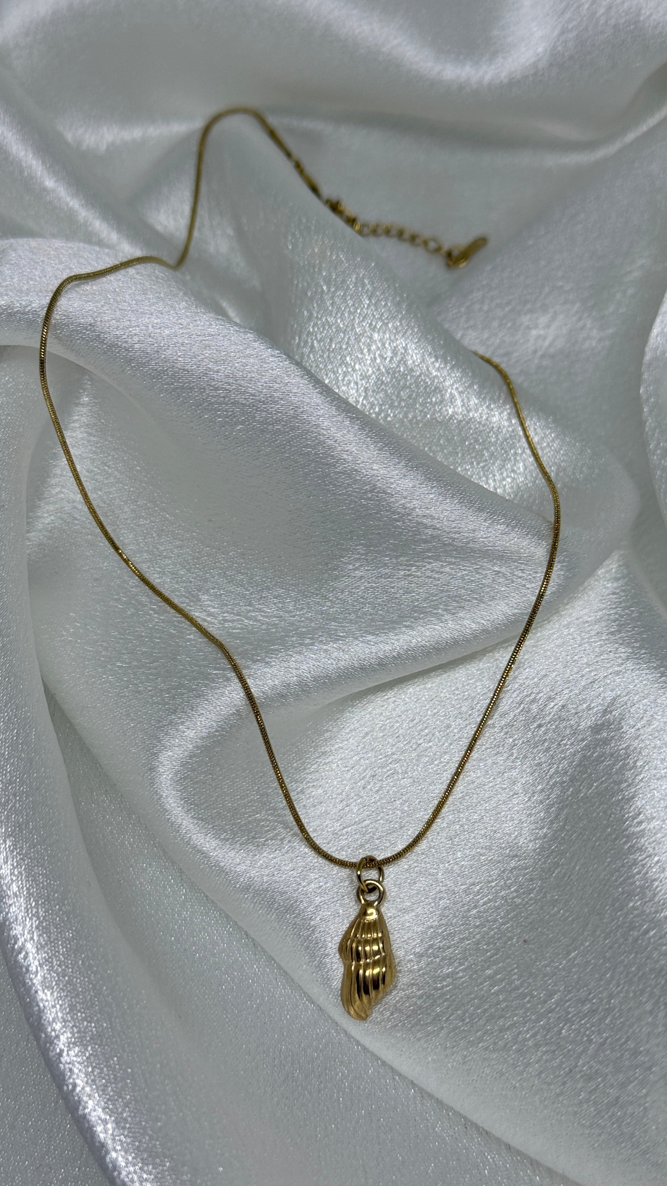 collier Daisy