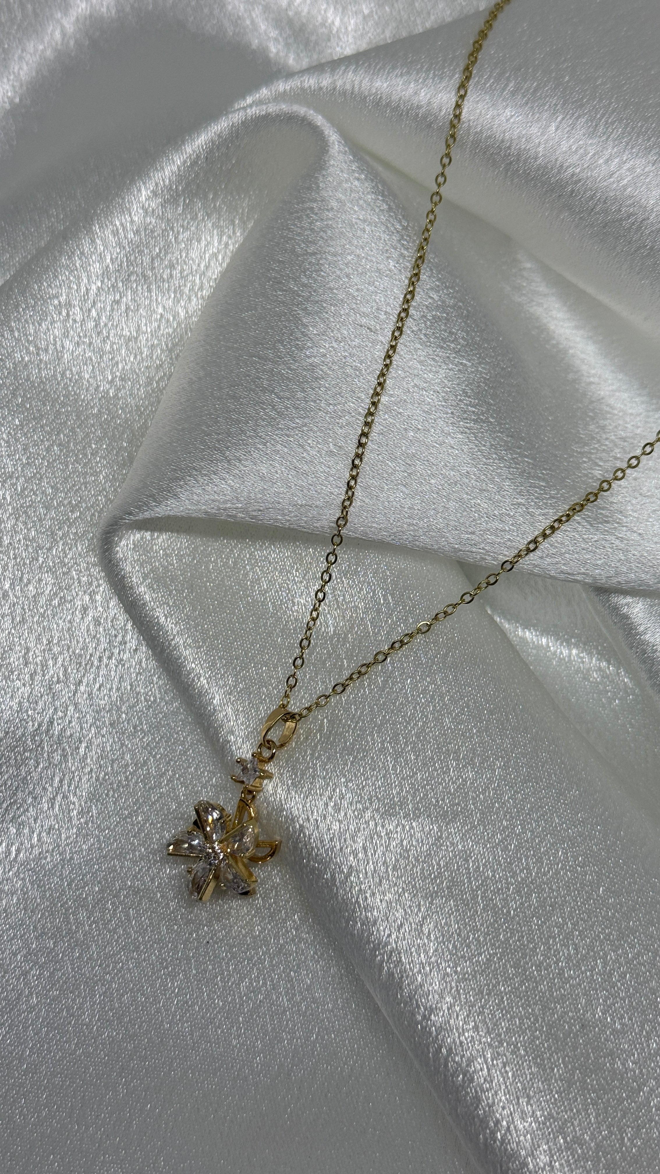collier anti stress Neïla