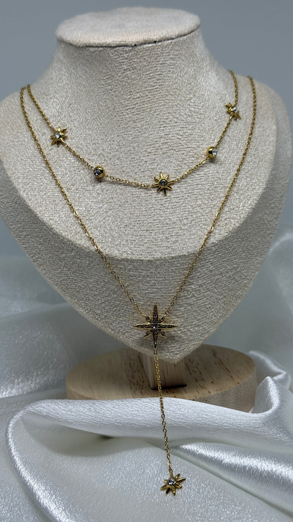 double collier Enola