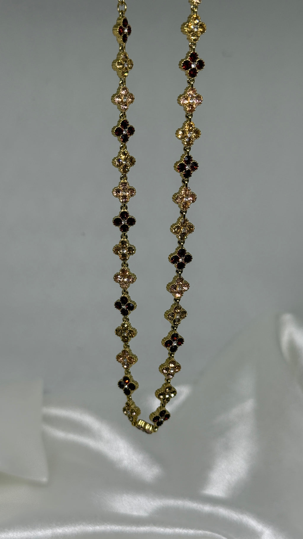 Collier Iris