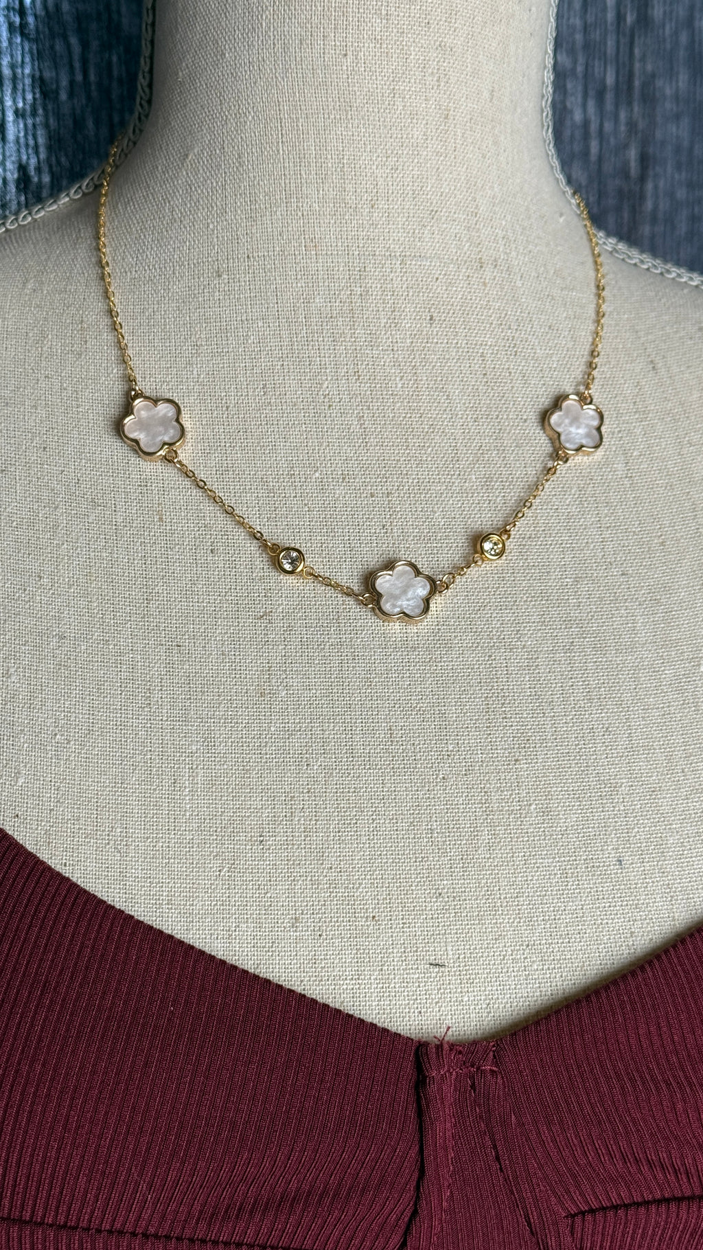 collier Louisa