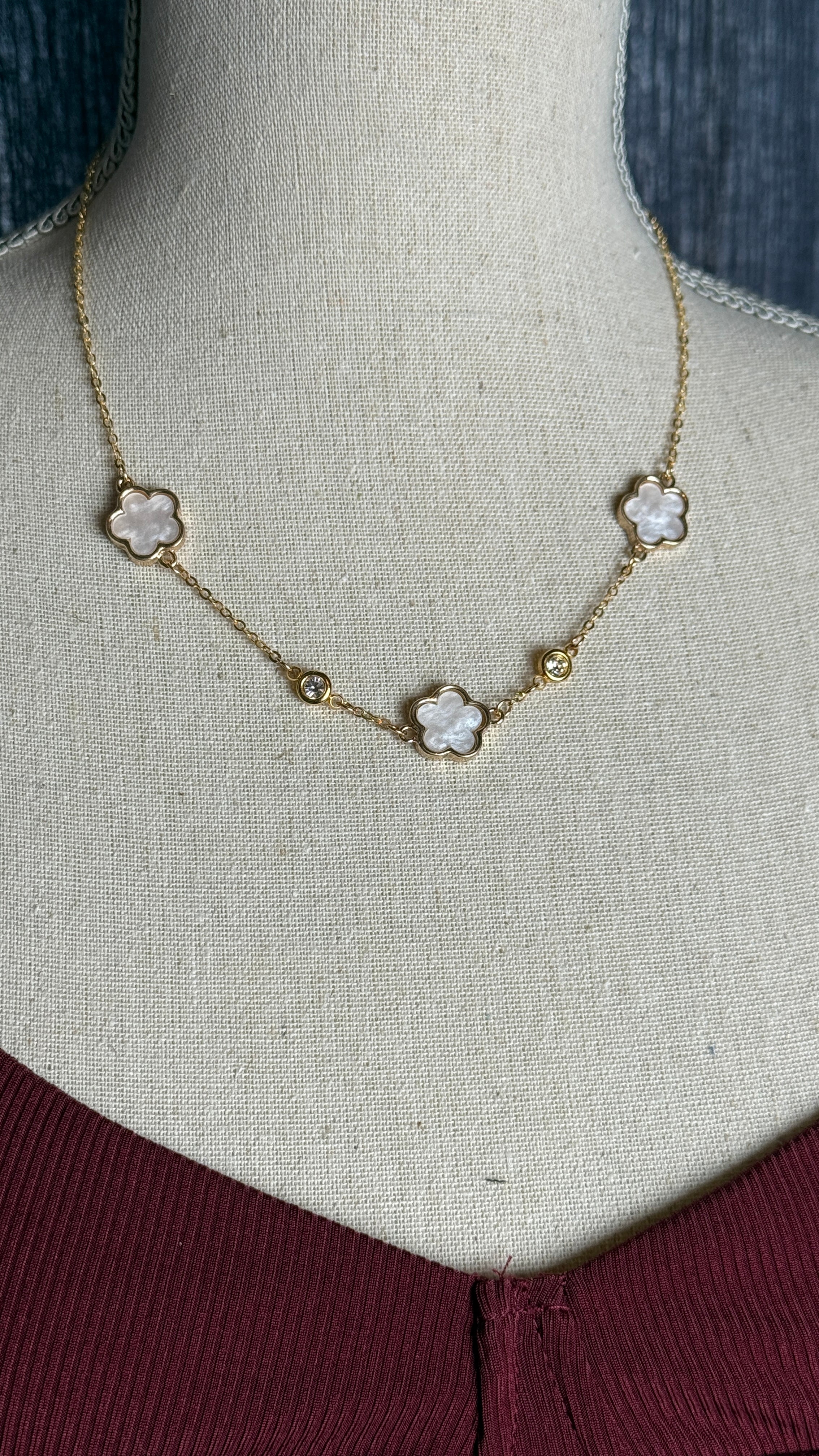collier Louisa