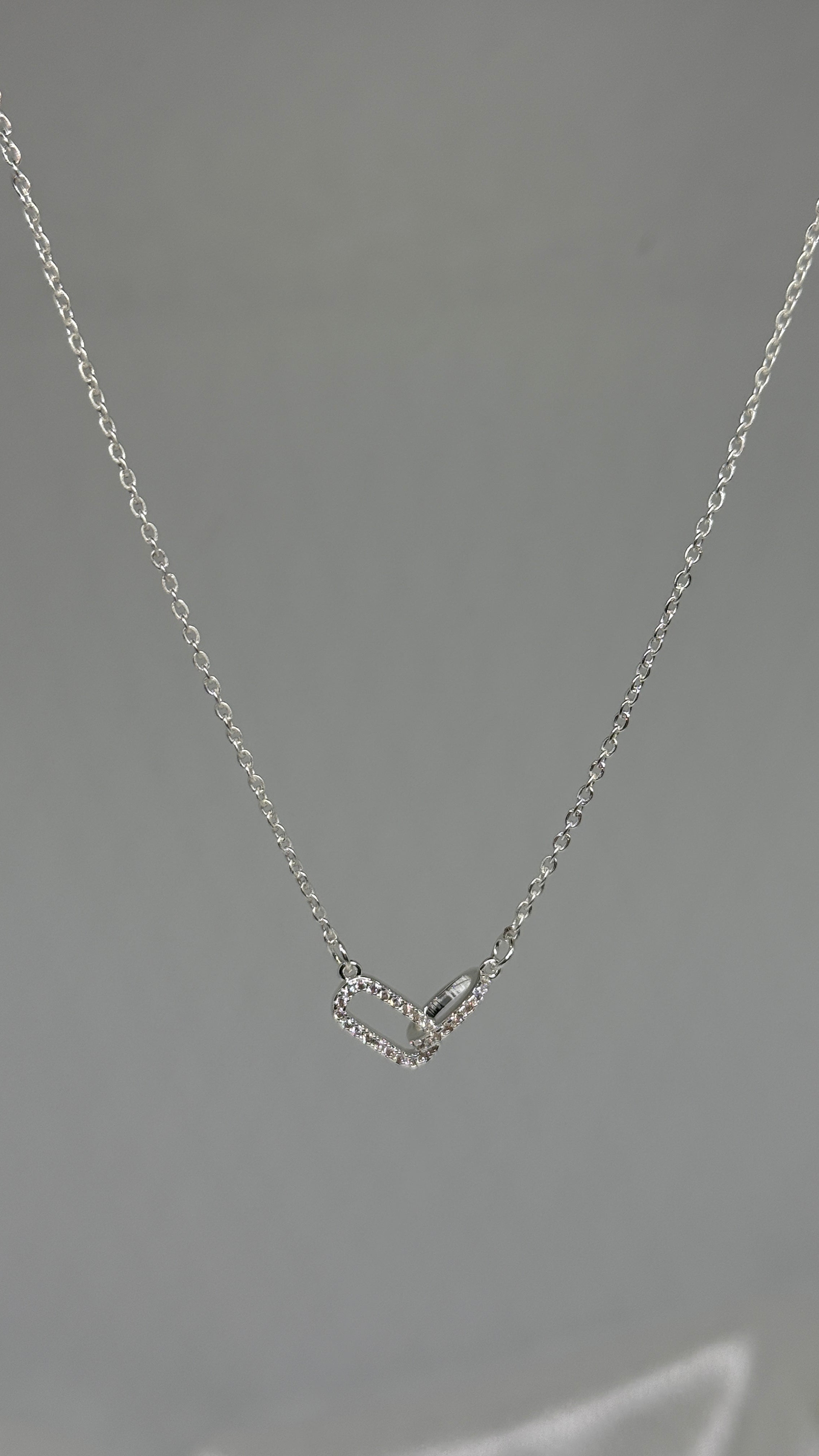 collier Naya