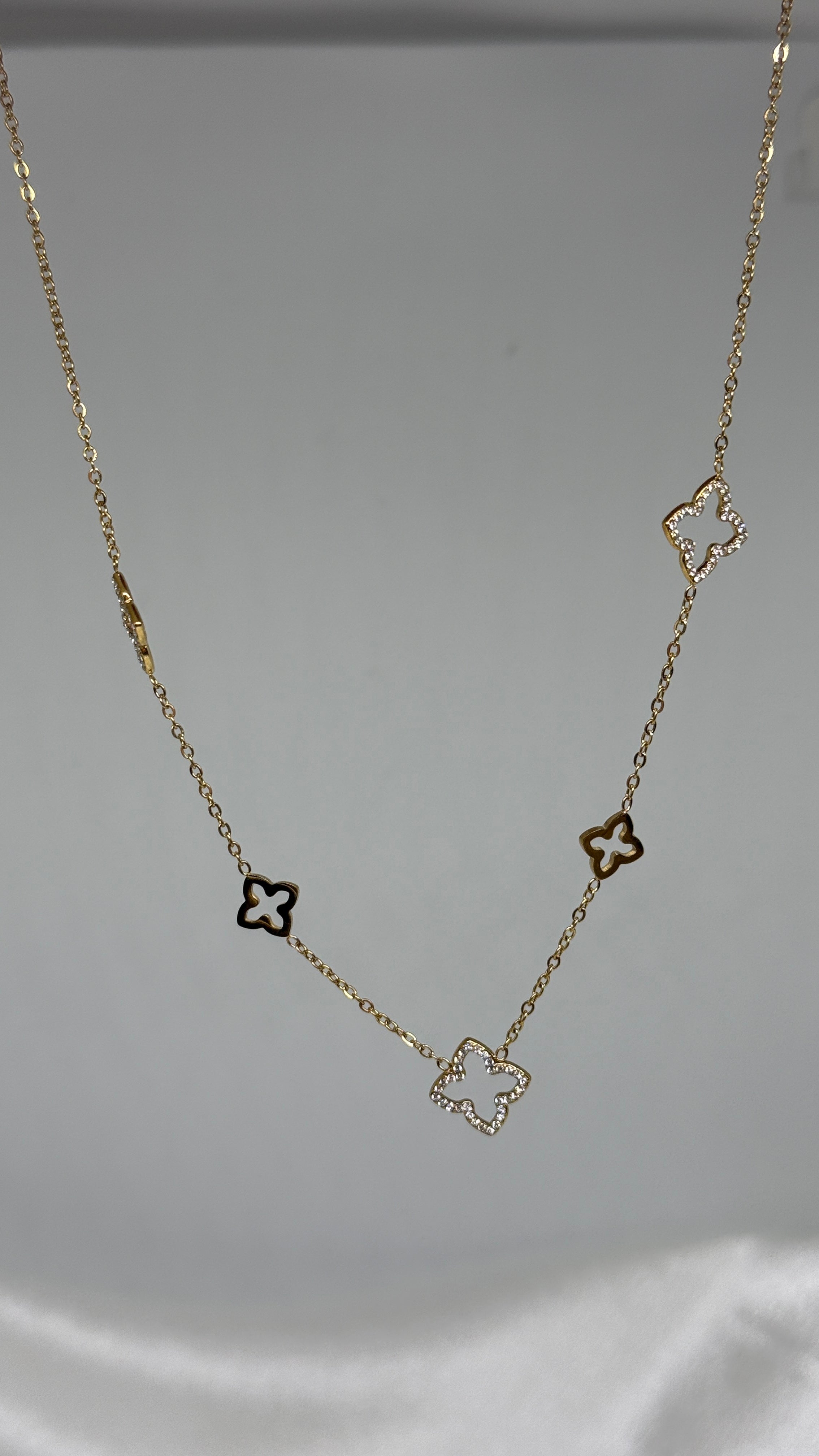 collier Shanna