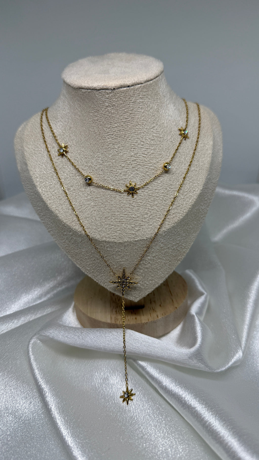 double collier Enola