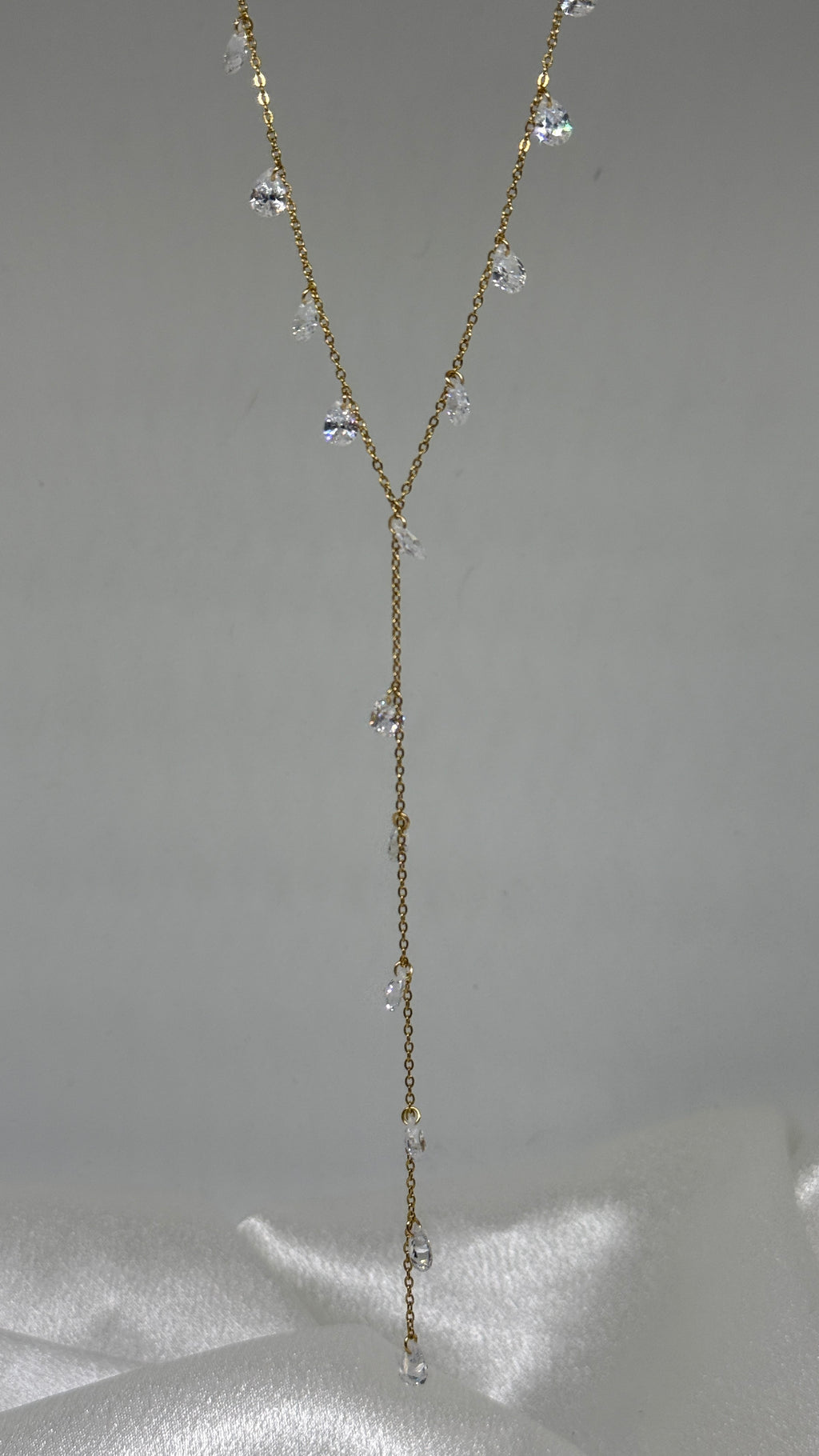 collier Mira