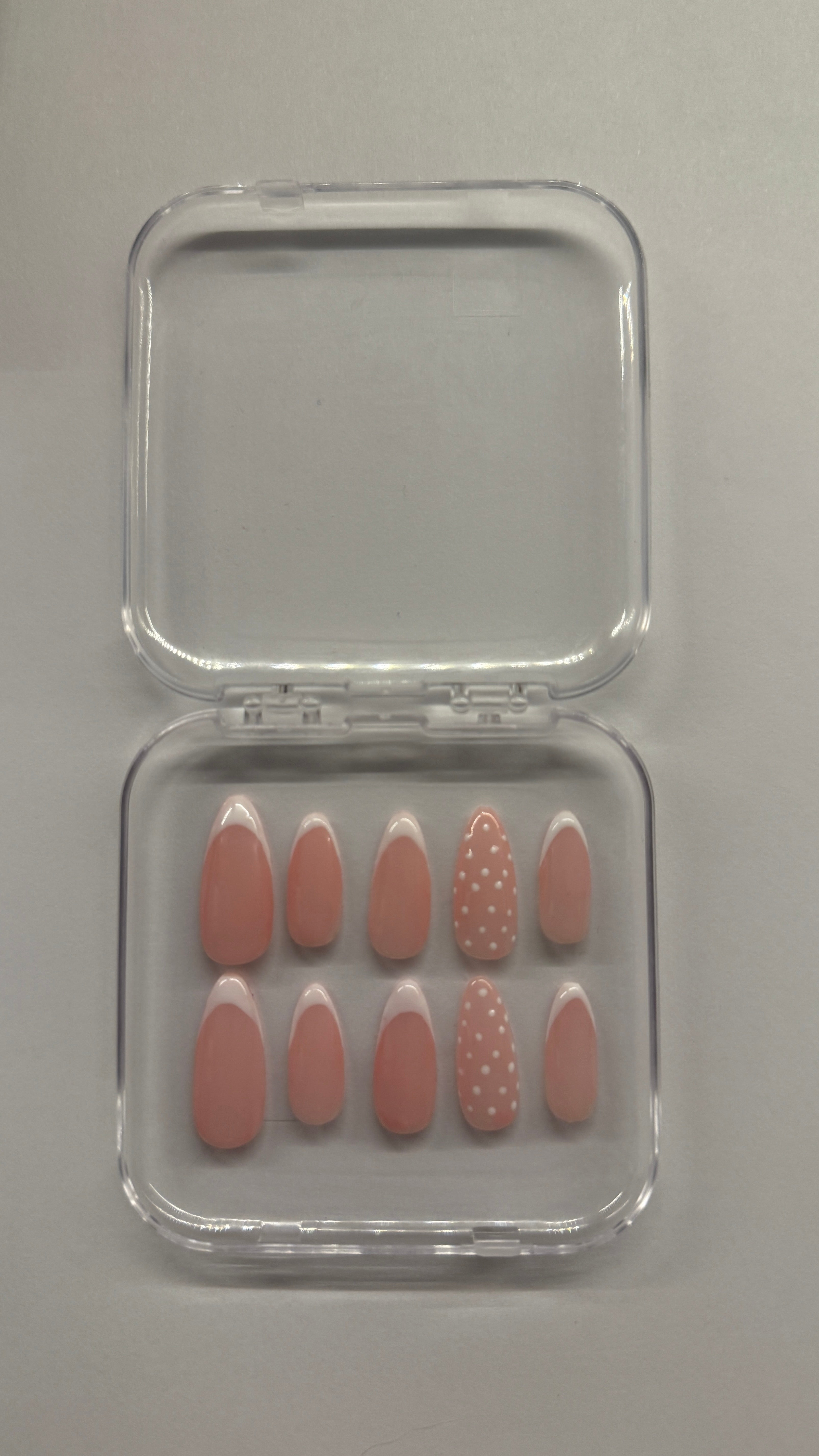Press on nails french- point