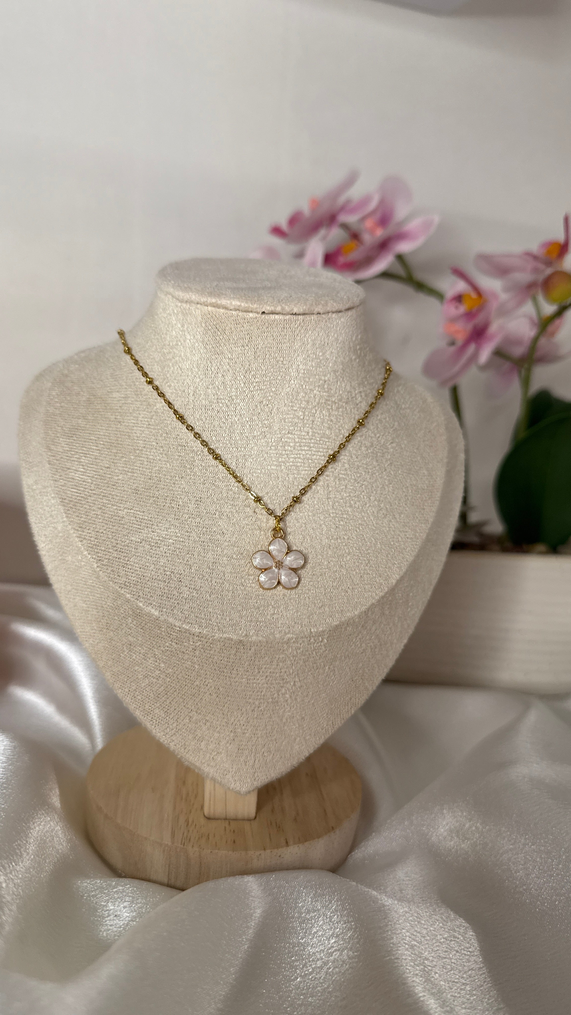 Collier Mila