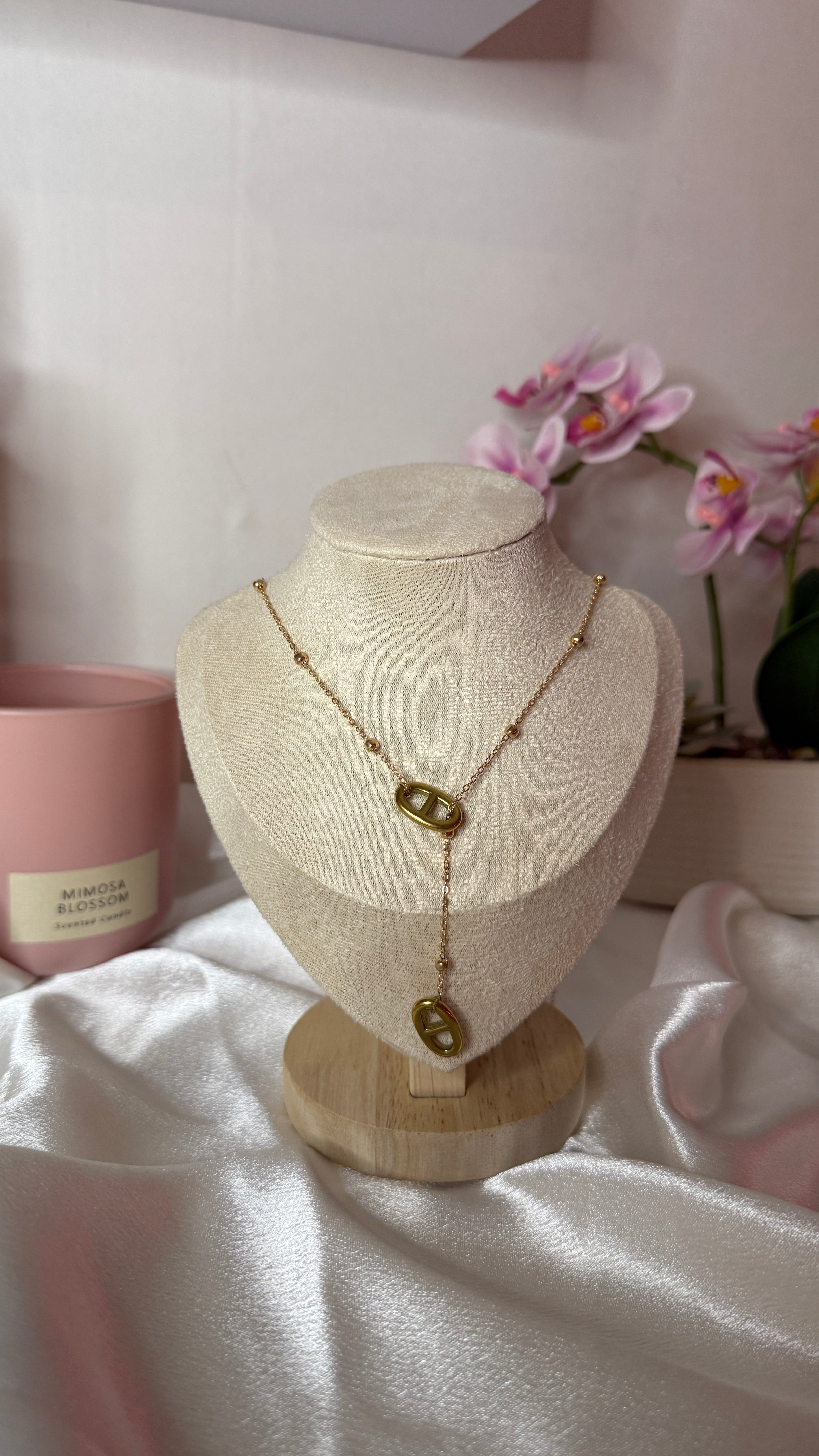 Collier Mona