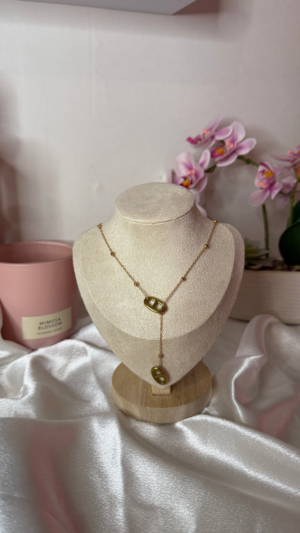 Collier Mona