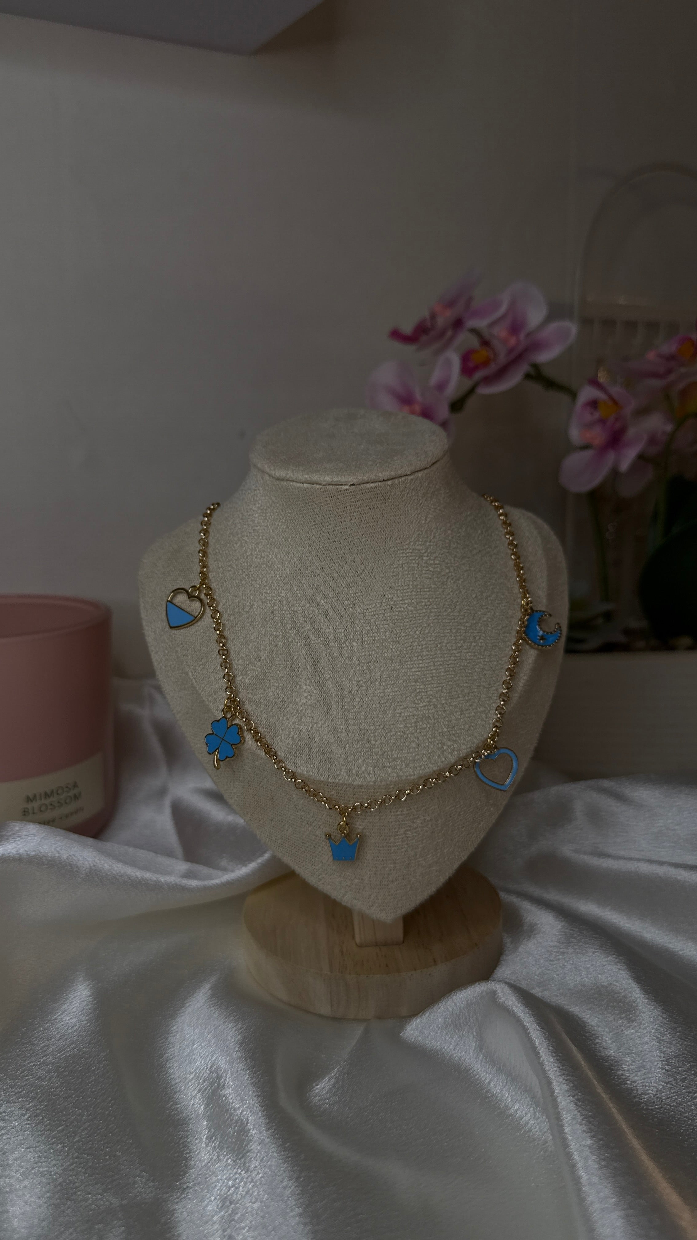 Collier Ema