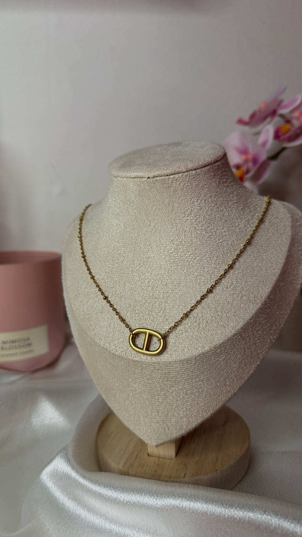 collier Lena
