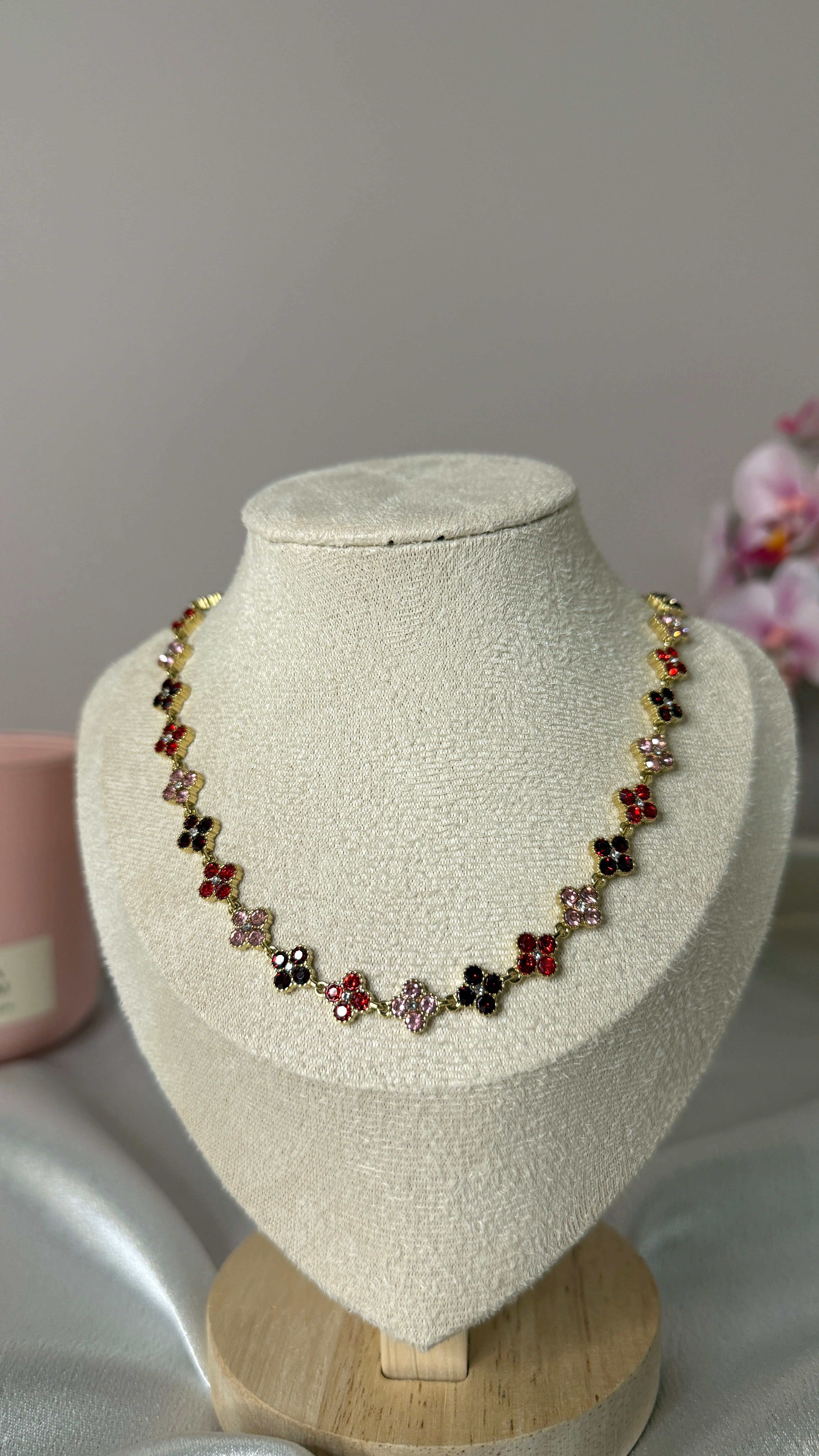 Collier Anya